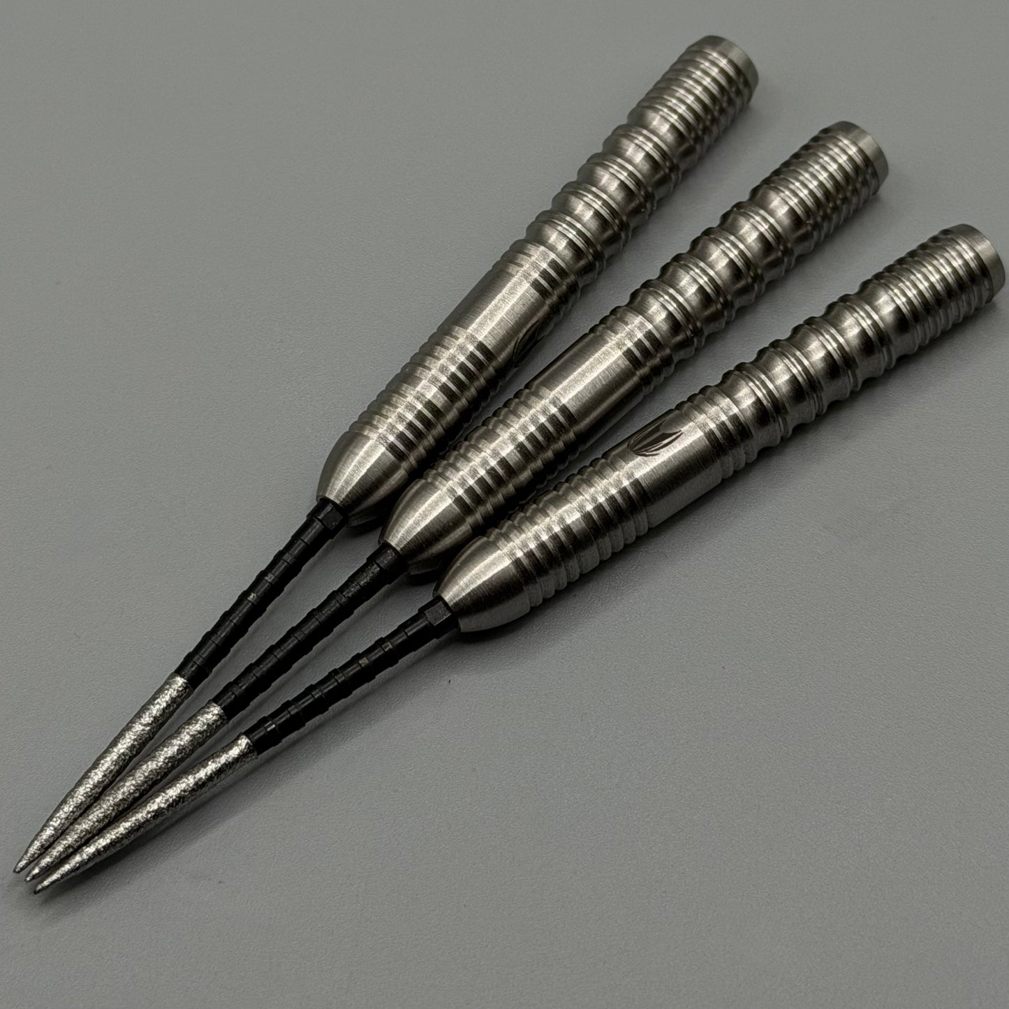 QP OMEGA 50/50 Screw In - Black